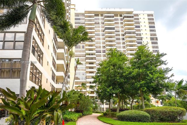 2500 Parkview Dr 1503, Hallandale Beach, FL 33009