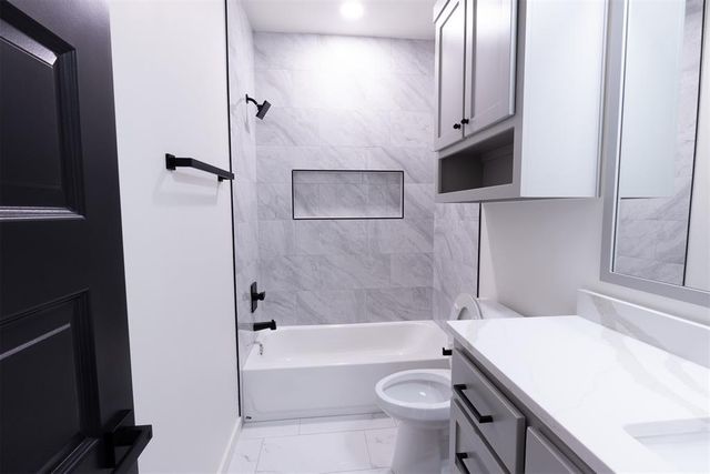 4348 Raymond Lane, Guthrie, OK 73044