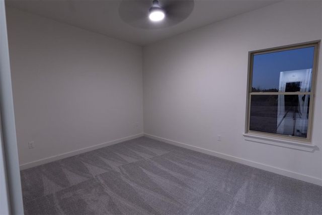 4348 Raymond Lane, Guthrie, OK 73044