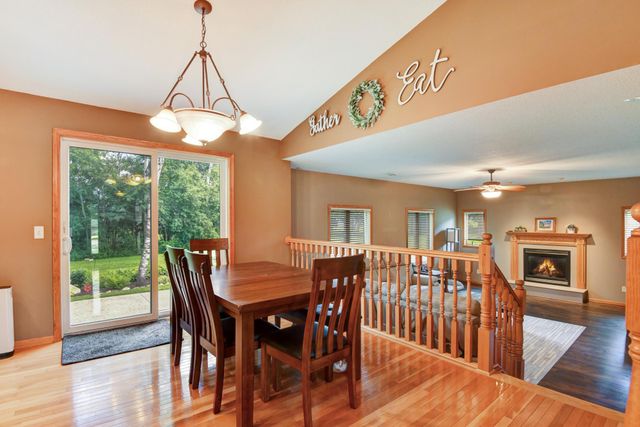 1007 Arbor Way, Sauk Rapids, MN 56379