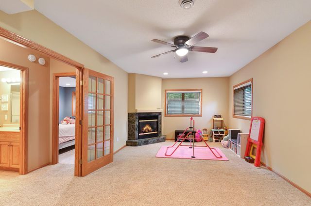 1007 Arbor Way, Sauk Rapids, MN 56379
