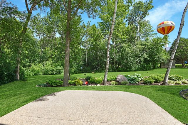 1007 Arbor Way, Sauk Rapids, MN 56379