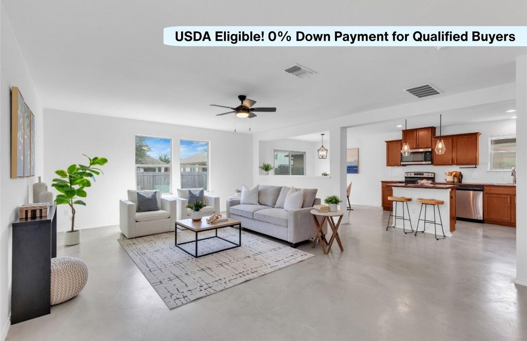 511 Estes PARK, Taylor, TX 76574