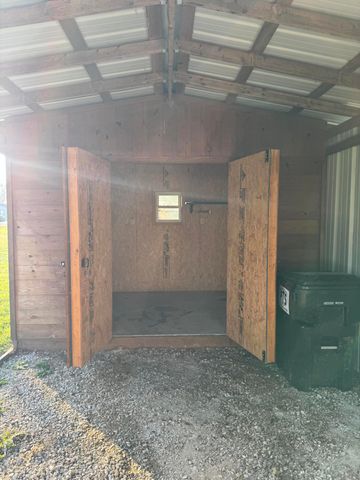 203 S Division Street, Seymour, MO 65746