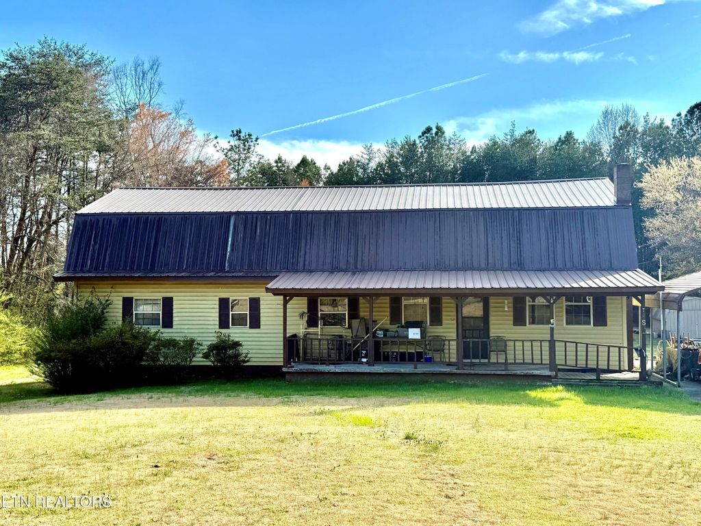 172 County Road 653, Athens, TN 37303