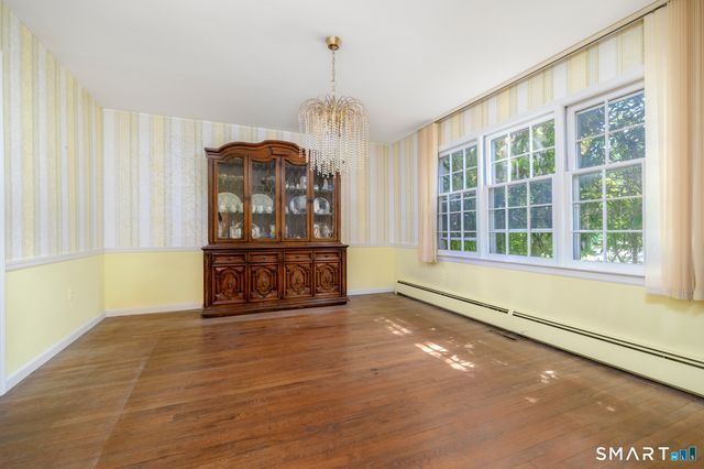 99 Fawnfield Road, Stamford, CT 06903