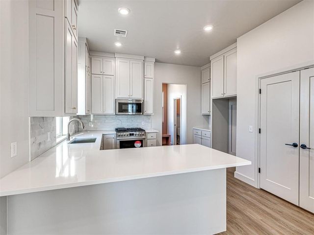 29596 Memory Lane B, Norman, OK 73072