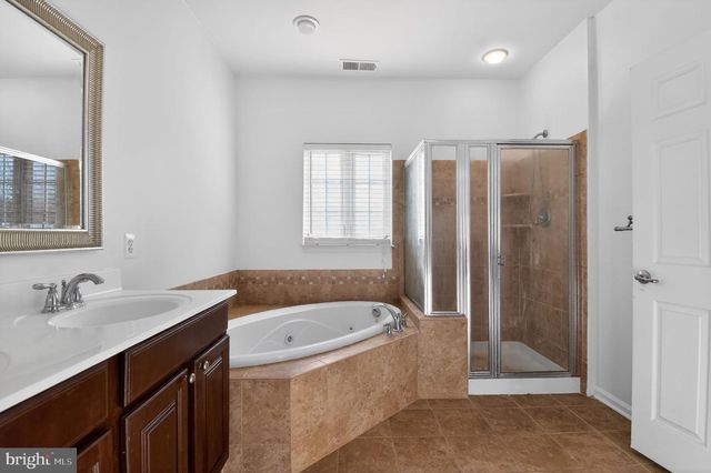 2102 CONGRESBURY PL, Upper Marlboro, MD 20774