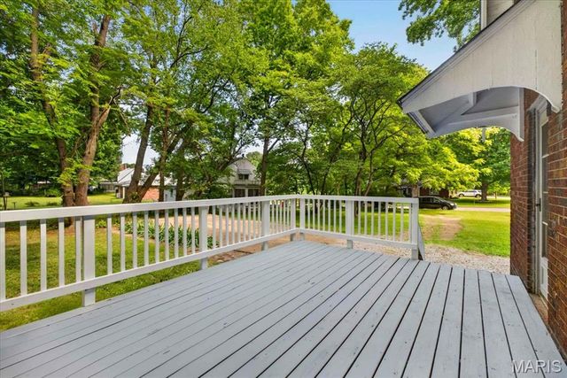 101 Mesa Drive, Collinsville, IL 62234