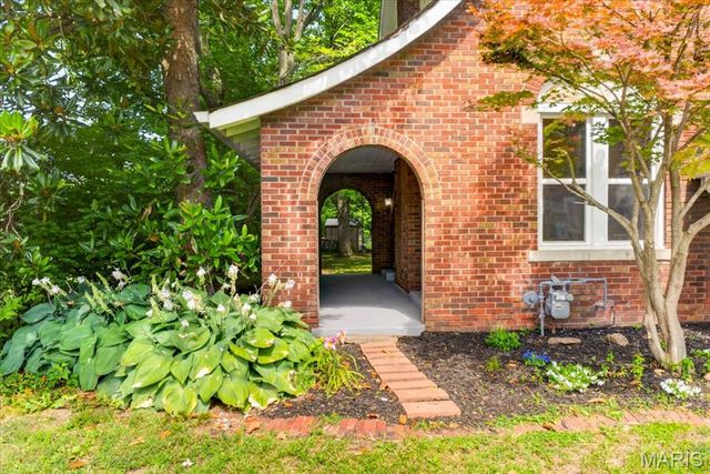 101 Mesa Drive, Collinsville, IL 62234