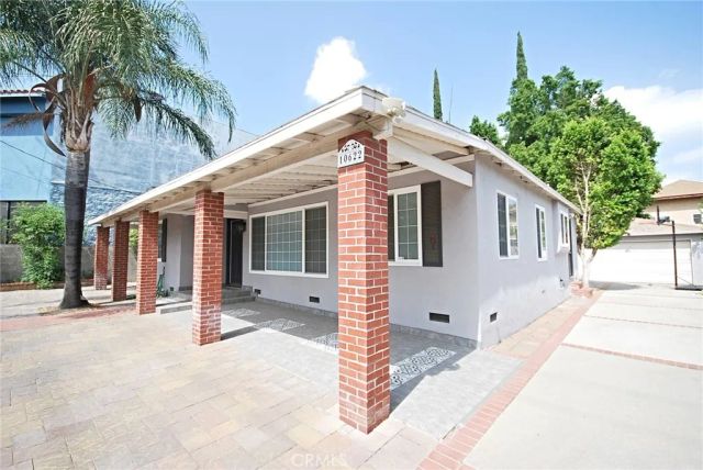 10622 Zelzah Avenue, Granada Hills, CA 91344