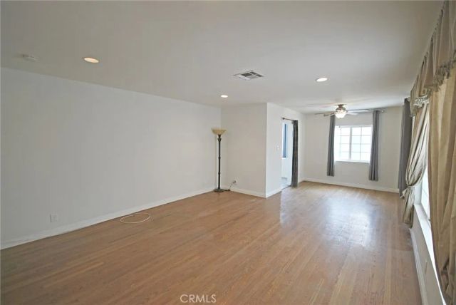 10622 Zelzah Avenue, Granada Hills, CA 91344