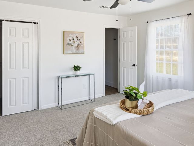 5421 JERRI, Haltom City, TX 76116