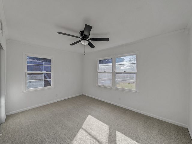 5421 JERRI, Haltom City, TX 76116