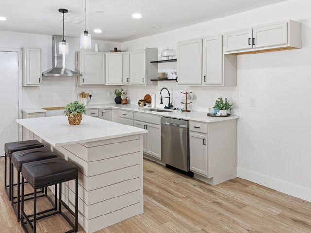 5421 JERRI, Haltom City, TX 76116