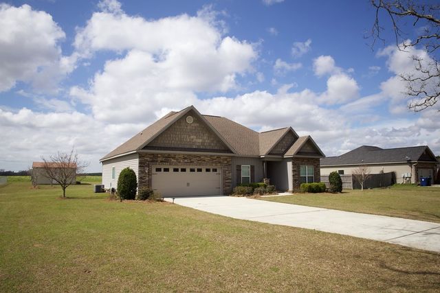 920 Windmill, Newton, AL 36352