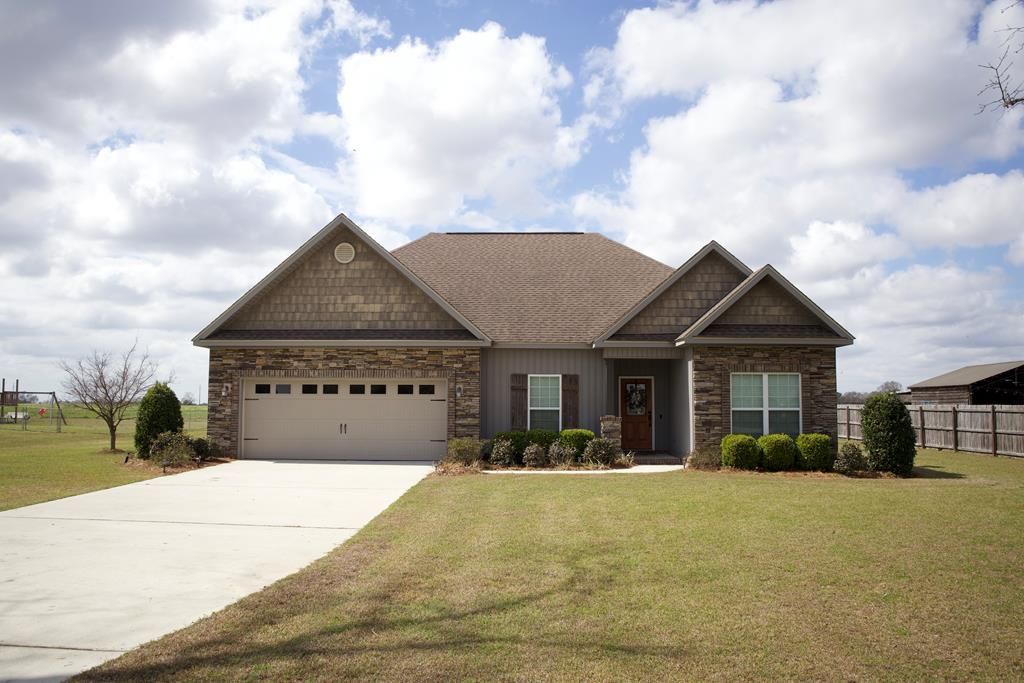 920 Windmill, Newton, AL 36352