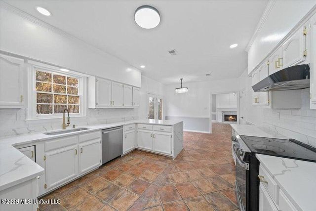 6965 Fox Chase Drive, Southaven, MS 38671
