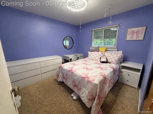 28062 Cunningham Drive, Warren, MI 48092