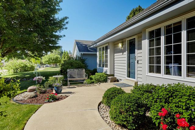 14 Virginia STREET, Racine, WI 53405