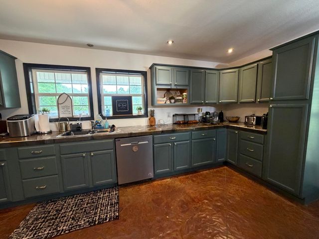 448 Scarlet Oak Drive, London, KY 40741