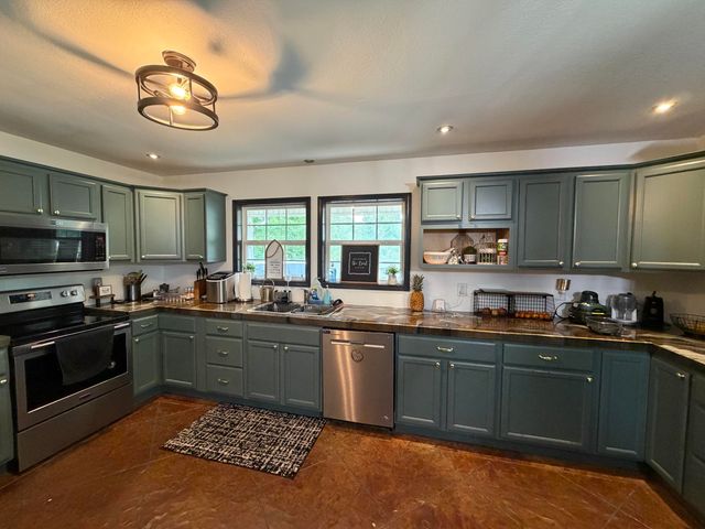 448 Scarlet Oak Drive, London, KY 40741