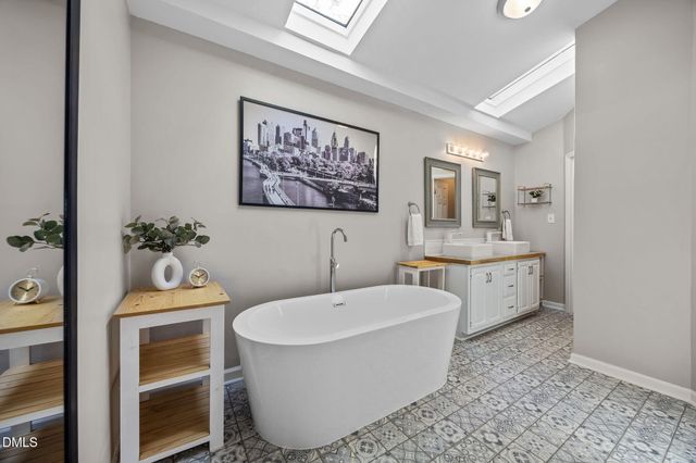 102 Fairburn Court, Wake Forest, NC 27587