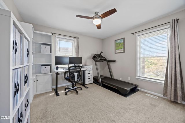 102 Fairburn Court, Wake Forest, NC 27587