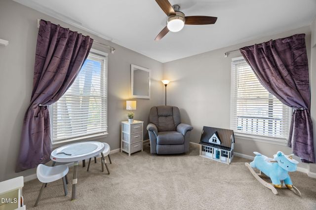 102 Fairburn Court, Wake Forest, NC 27587