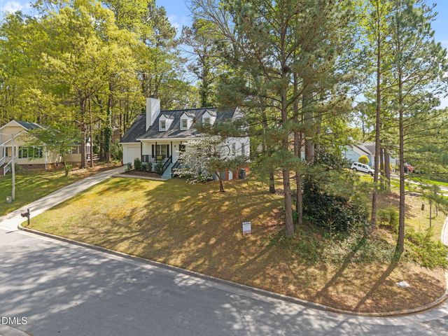 102 Fairburn Court, Wake Forest, NC 27587