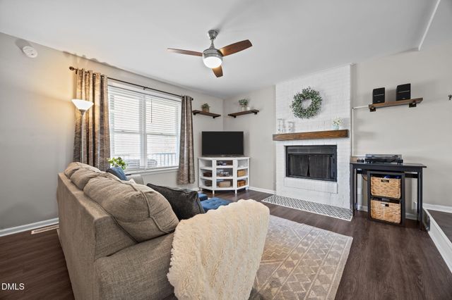 102 Fairburn Court, Wake Forest, NC 27587