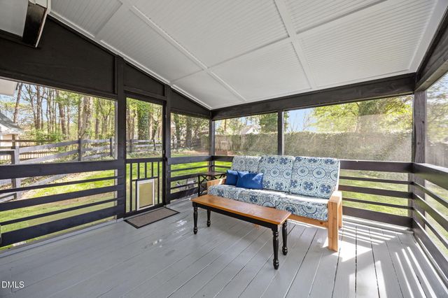 102 Fairburn Court, Wake Forest, NC 27587