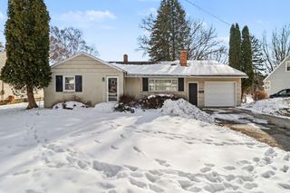 543 Eighth Street, Manistee, MI 49660