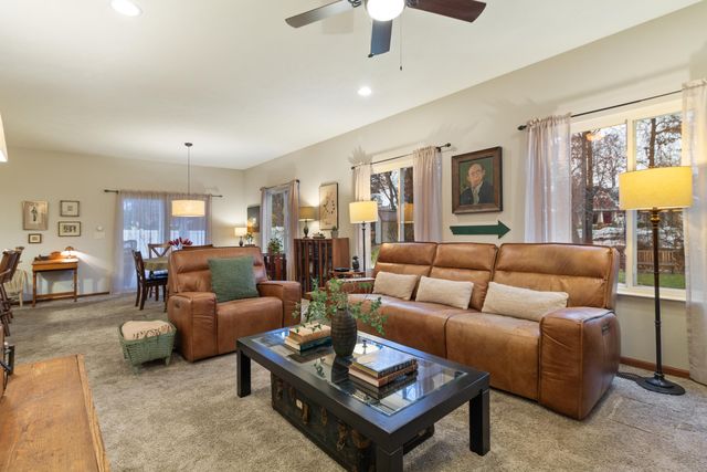 1356 Byfield Parkway, Valparaiso, IN 46385