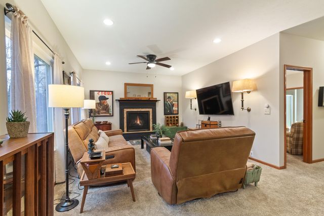 1356 Byfield Parkway, Valparaiso, IN 46385