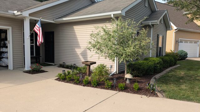 1356 Byfield Parkway, Valparaiso, IN 46385