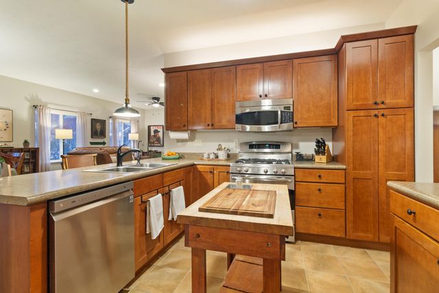 1356 Byfield Parkway, Valparaiso, IN 46385