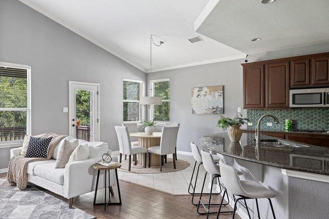 11521 Cherisse DR, Austin, TX 78739