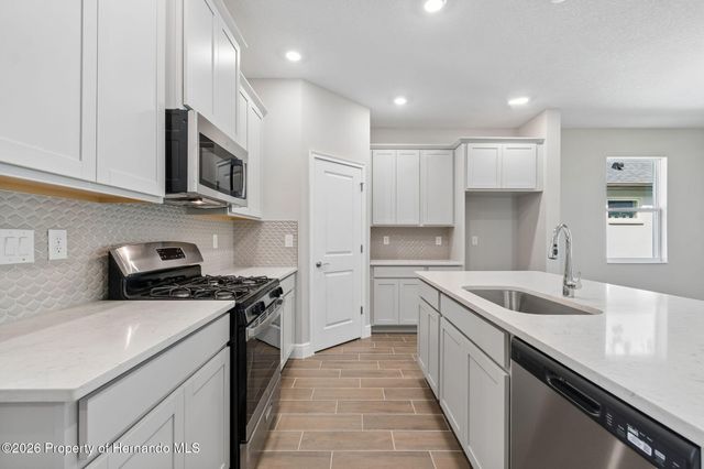 19451 Forest Garden Court, Brooksville, FL 34601