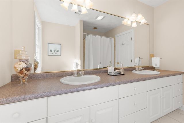 7 Hickory Lane, Ipswich, MA 01938