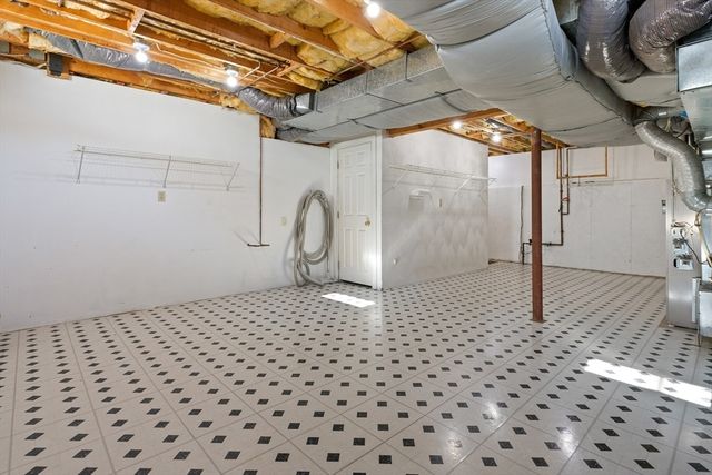 7 Hickory Lane, Ipswich, MA 01938