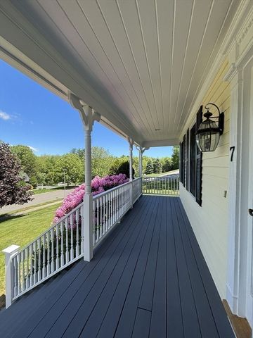 7 Hickory Lane, Ipswich, MA 01938