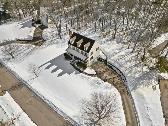 7 Hickory Lane, Ipswich, MA 01938