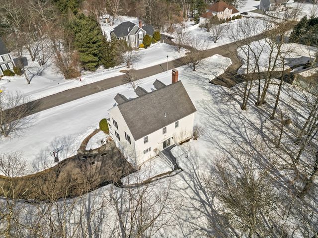 7 Hickory Lane, Ipswich, MA 01938