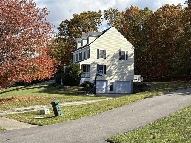 7 Hickory Lane, Ipswich, MA 01938