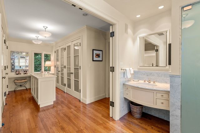342 Warren St, Brookline, MA 02445