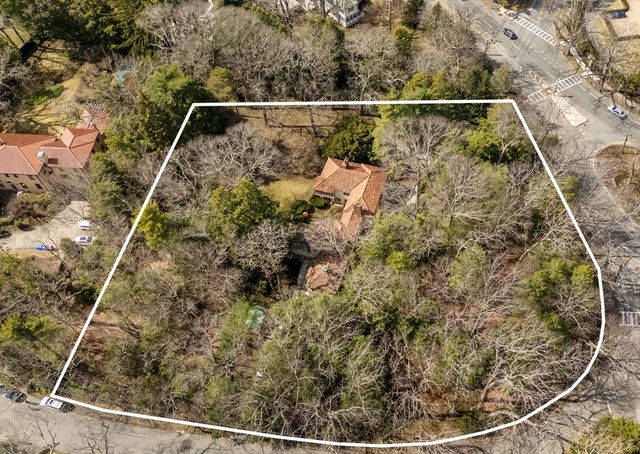 342 Warren St, Brookline, MA 02445