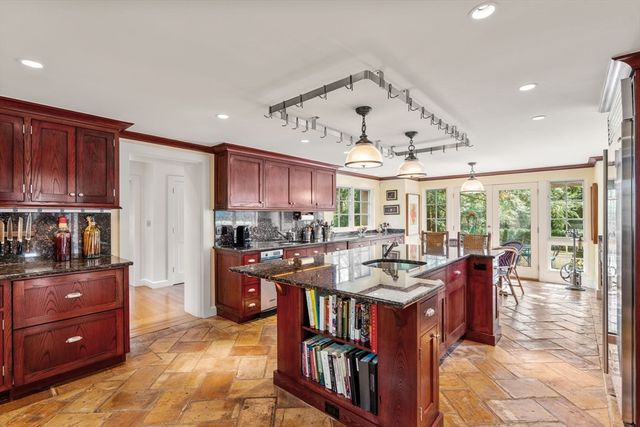 342 Warren St, Brookline, MA 02445
