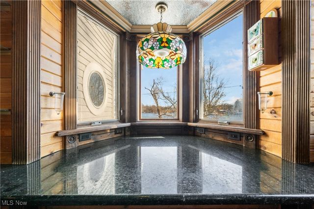 584 Apple Drive, Coventry, OH 44319