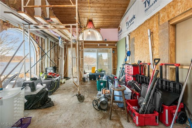 584 Apple Drive, Coventry, OH 44319